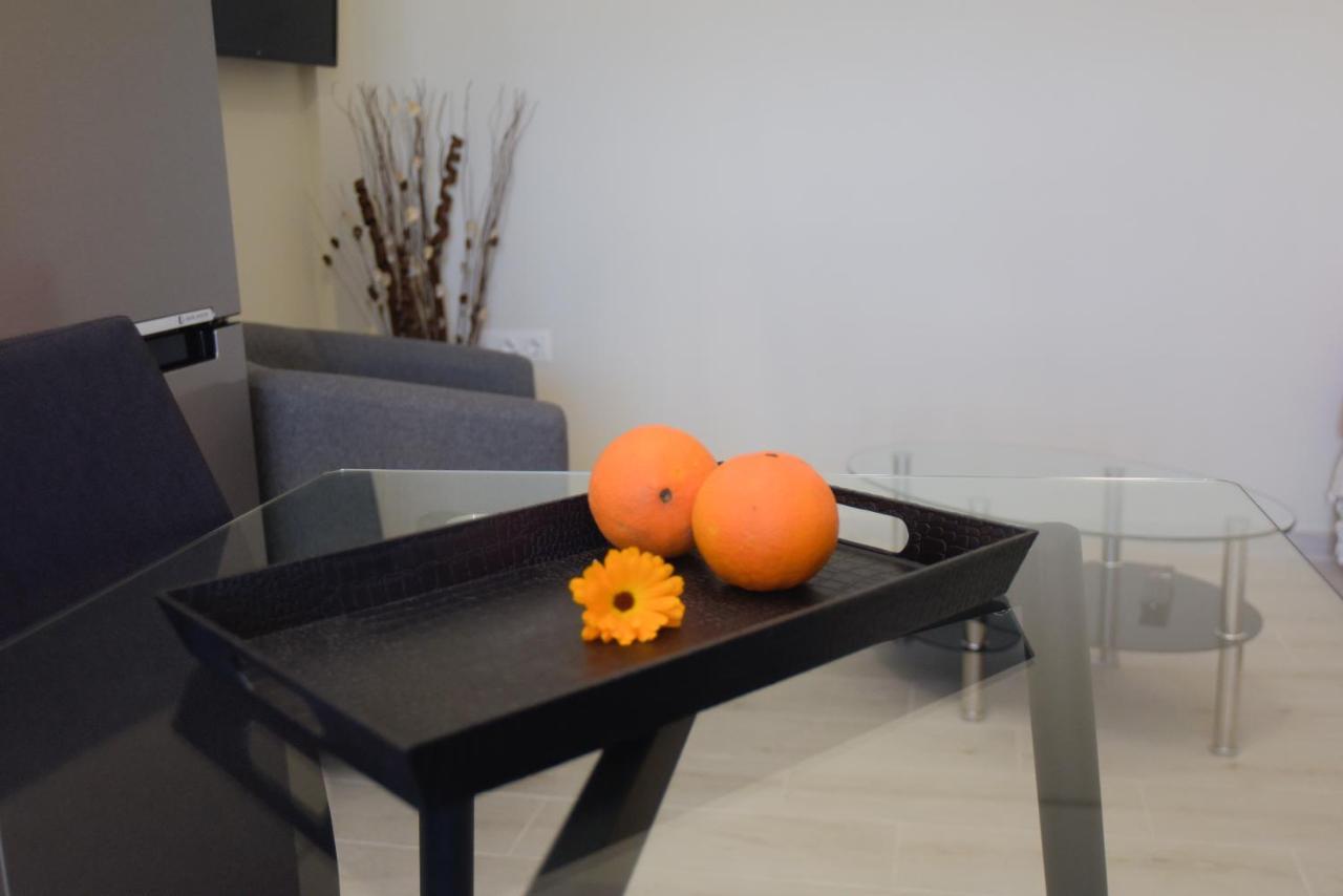 Mistral Apartments Kariótai Екстериор снимка